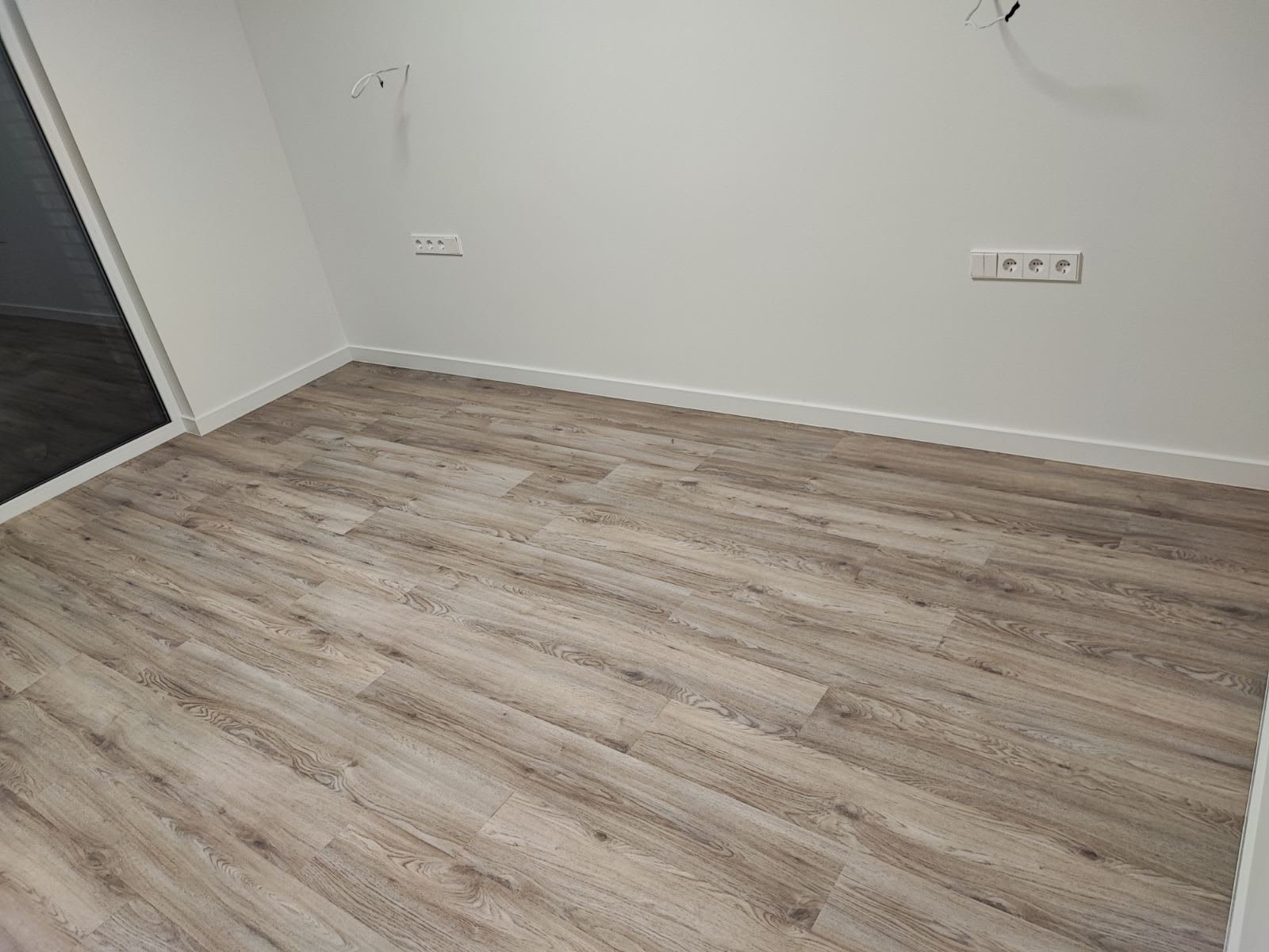 Laminato klojimas Kaune — modernus butas po remonto